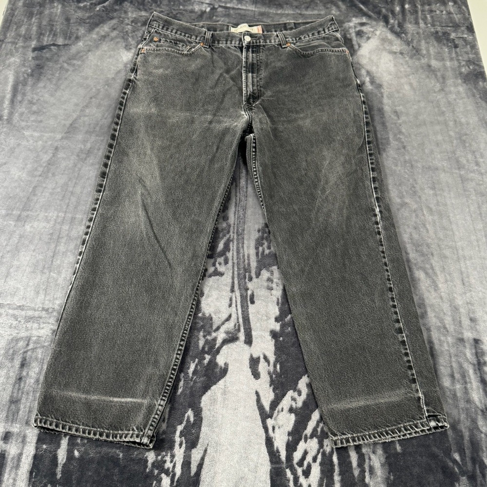 Levi's 550 Relaxed Fit Jeans Mens 40x30 Black Faded Tapered Leg Denim 2996